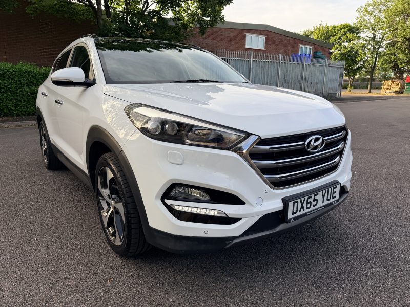 Hyundai Tucson Premium SE 2.0 CRDi Euro 6 (s/s) (136 ps) 2015 — photo 2 of 38