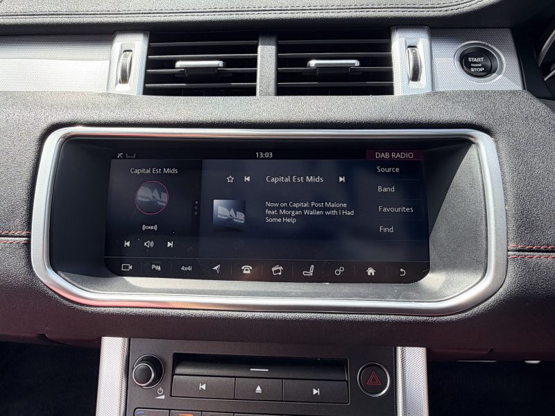 Land Rover Range Rover Evoque HSE Dynamic Auto 4WD 2017 — photo 42 of 53