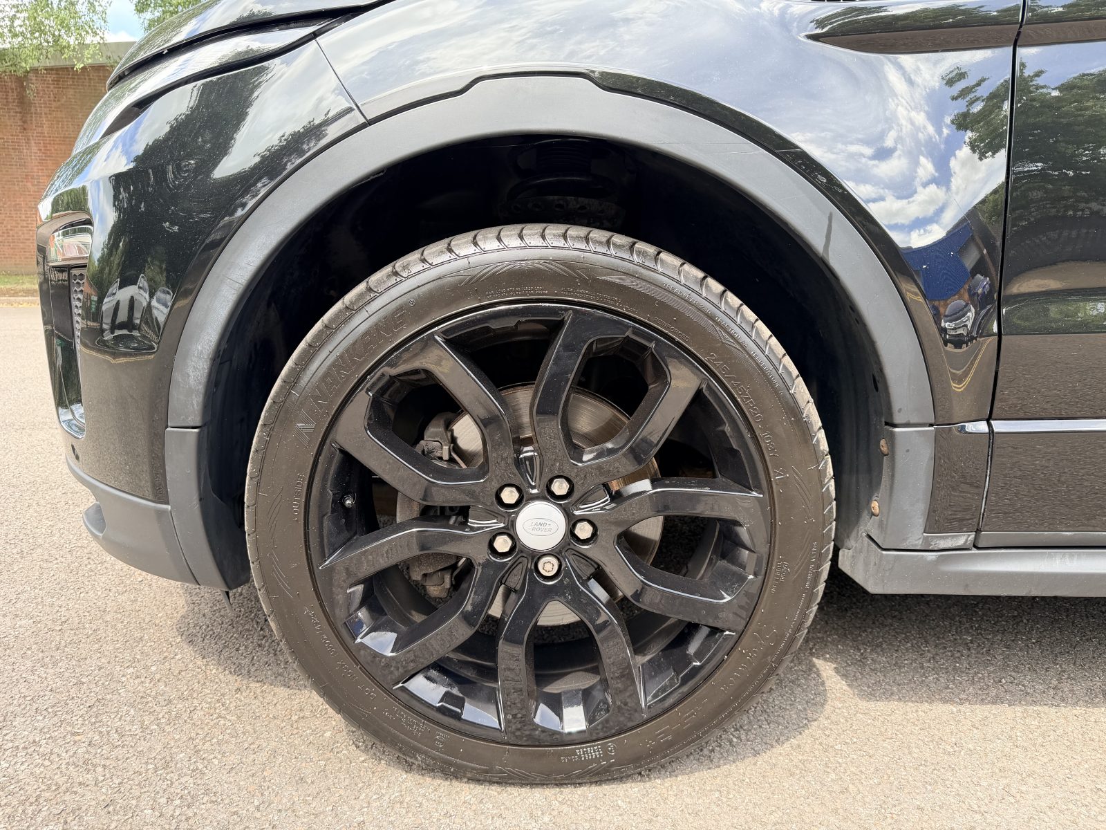 Land Rover Range Rover Evoque HSE Dynamic Auto 4WD 2017 — photo 53