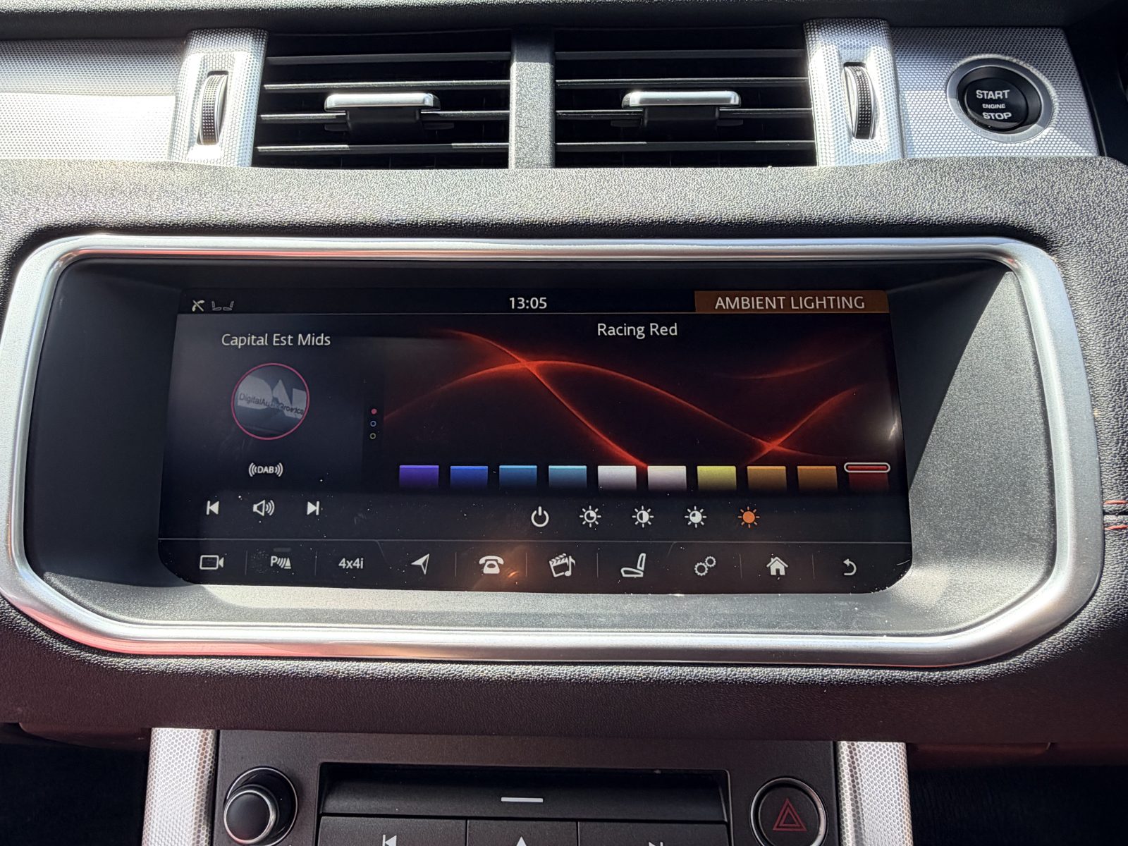 Land Rover Range Rover Evoque HSE Dynamic Auto 4WD 2017 — photo 48