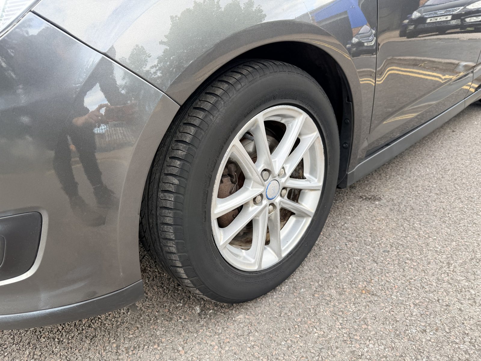 Ford C-Max Zetec TDCi 2016 — photo 59