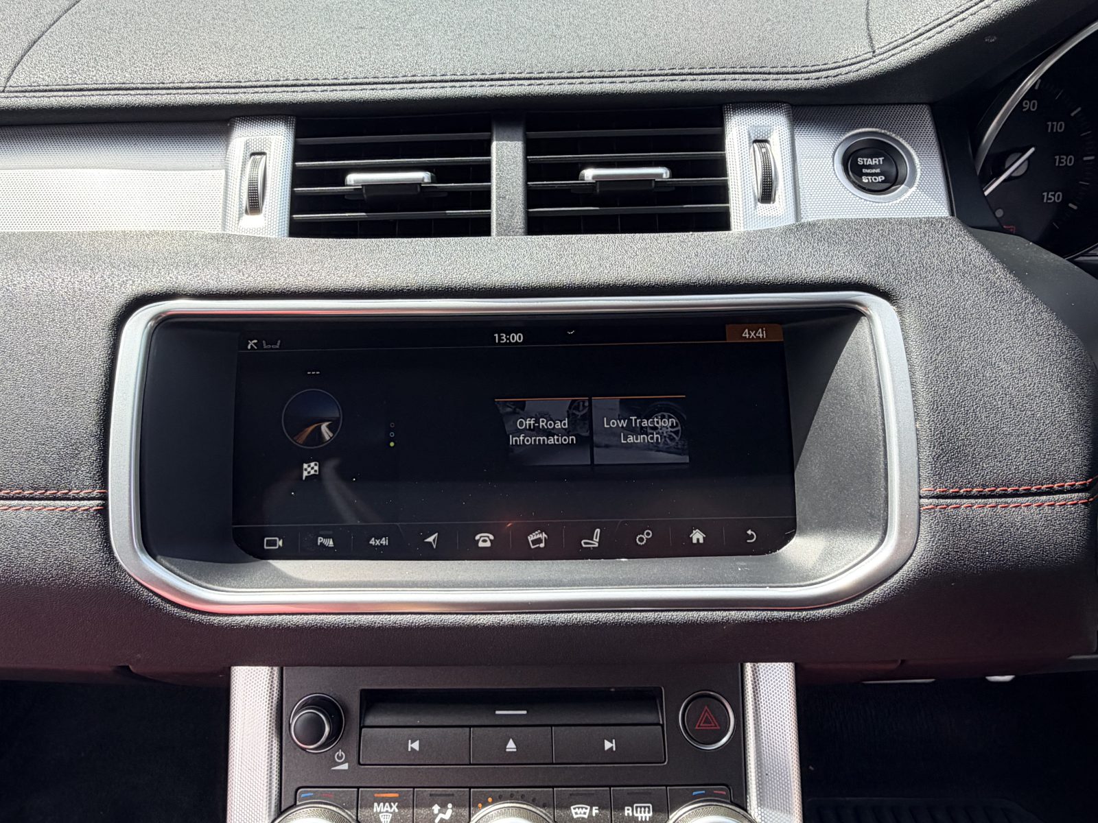 Land Rover Range Rover Evoque HSE Dynamic Auto 4WD 2017 — photo 38