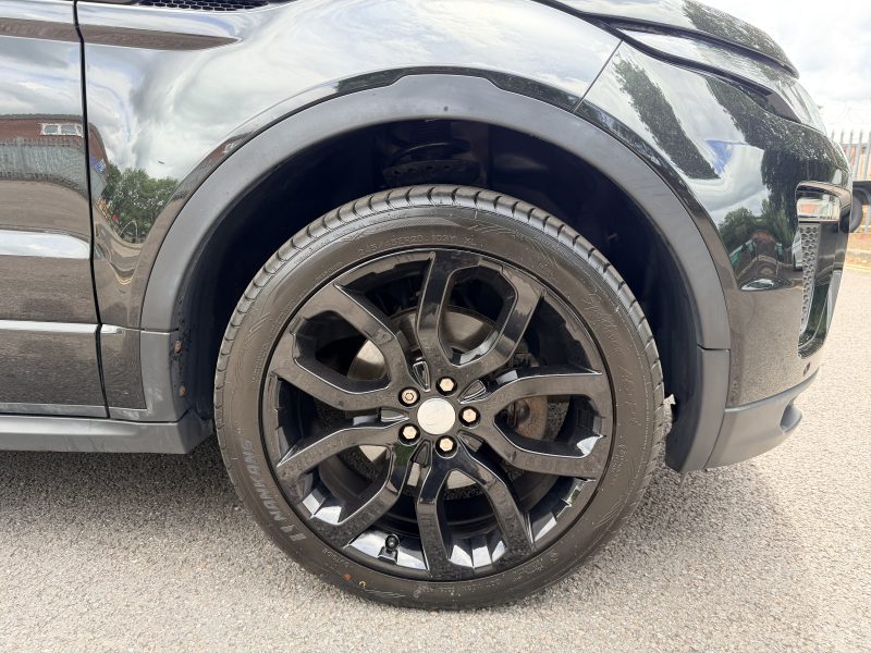 Land Rover Range Rover Evoque HSE Dynamic Auto 4WD 2017 — photo 50 of 53