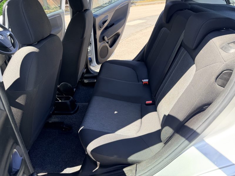 Fiat Punto Pop + 1.2 Pop + Euro 6 (69 bhp) 2016 — photo 34 of 38
