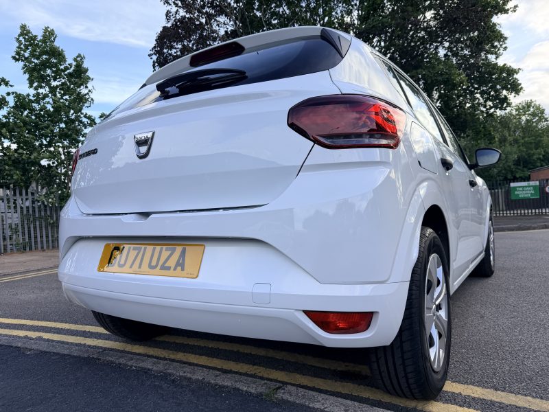 Dacia Sandero 1.0 SCe Essential Euro 6 2021 — photo 45 of 60