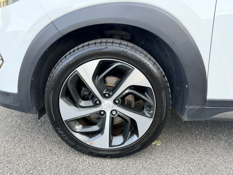 Hyundai Tucson Premium SE 2.0 CRDi Euro 6 (s/s) (136 ps) 2015 — photo 35 of 38