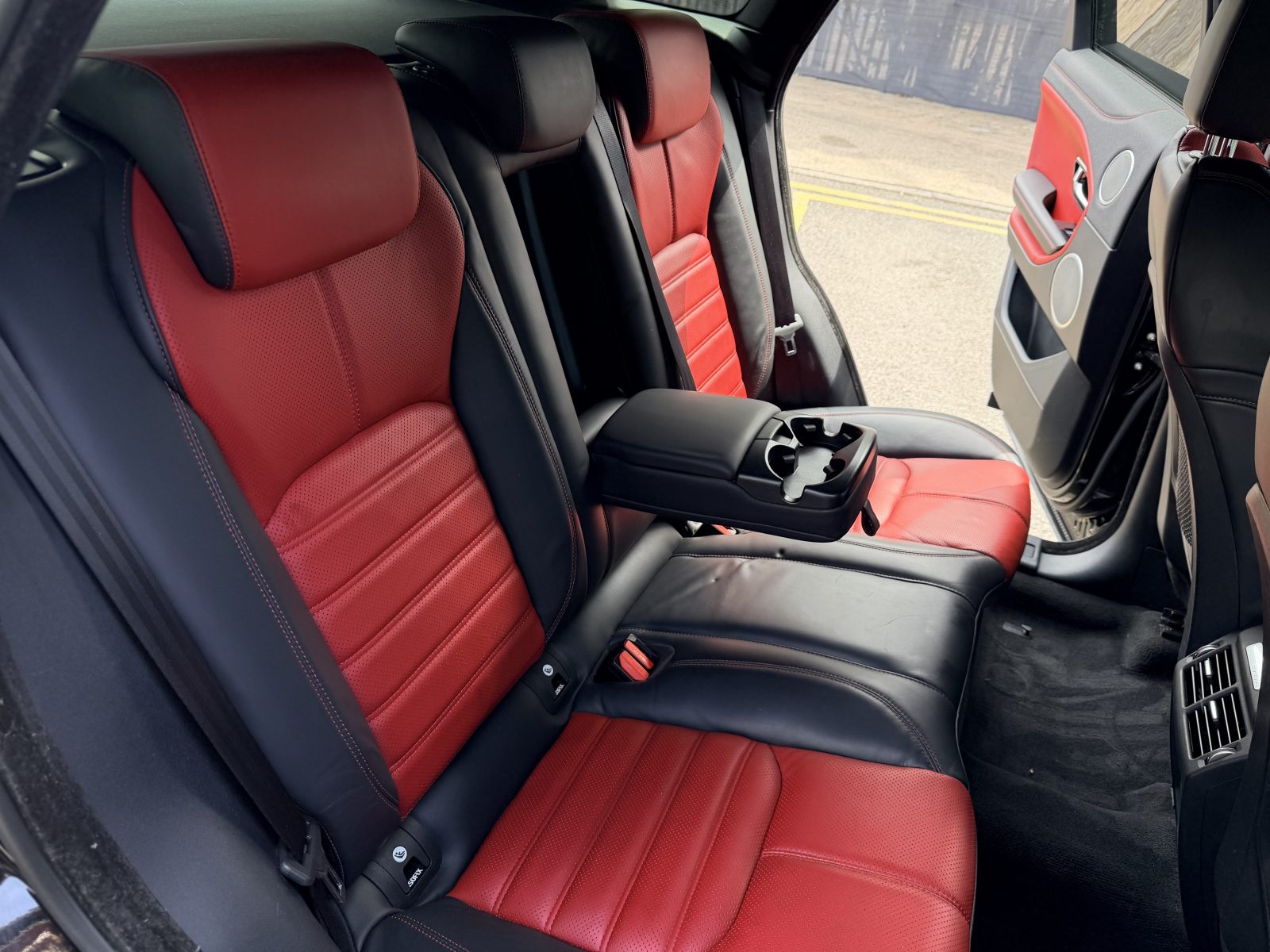 Land Rover Range Rover Evoque HSE Dynamic Auto 4WD 2017 — photo 26