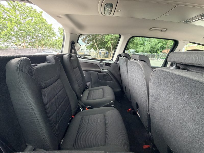 Ford Galaxy Titanium 2.0 TDCi Titanium MPV Powershift Euro 5 (163 ps) 2014 — photo 13 of 31