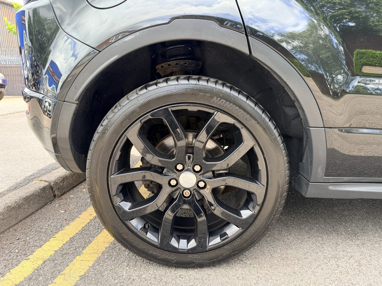 Land Rover Range Rover Evoque HSE Dynamic Auto 4WD 2017 — photo 51