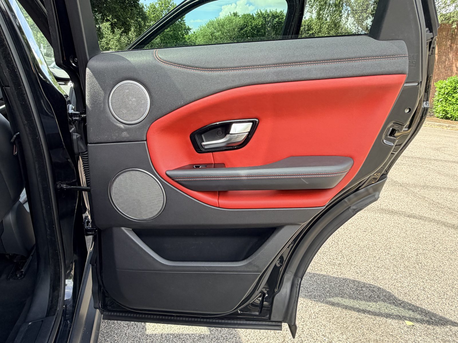 Land Rover Range Rover Evoque HSE Dynamic Auto 4WD 2017 — photo 33