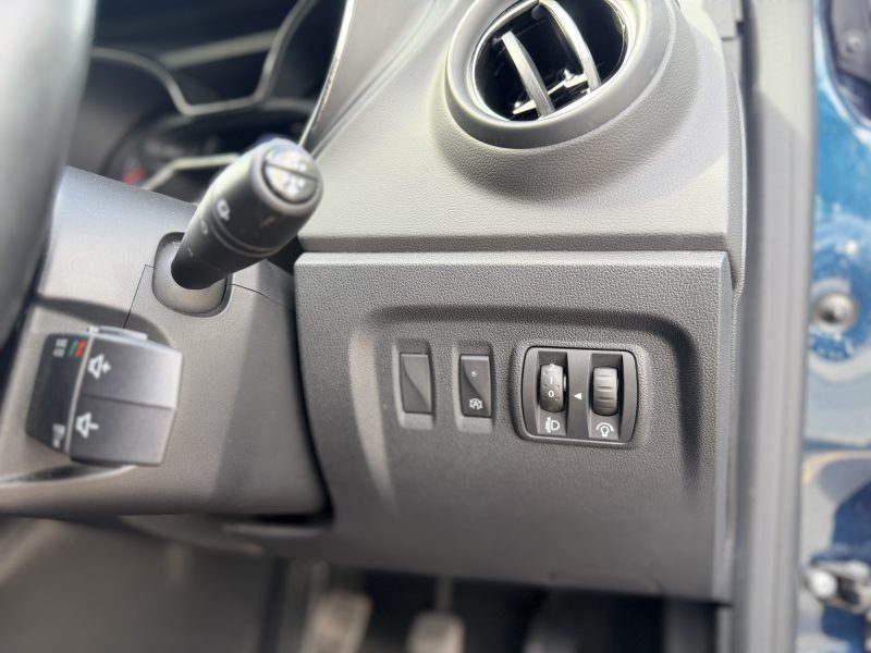Renault Captur 1.2 TCe Energy Dynamique S Nav Euro 6 (s/s) (120 ps) 2017 — photo 18 of 41