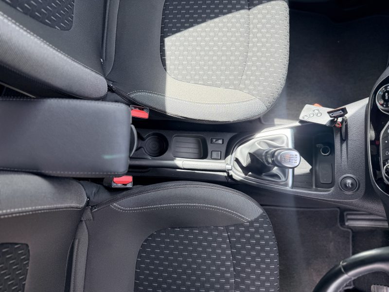 Renault Captur 1.2 TCe Energy Dynamique S Nav Euro 6 (s/s) (120 ps) 2017 — photo 30 of 41
