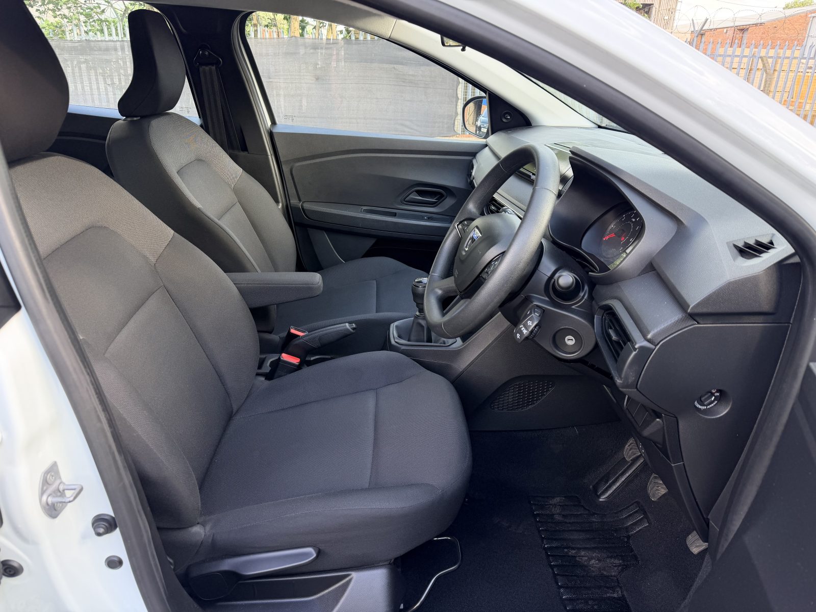 Dacia Sandero 1.0 SCe Essential Euro 6 2021 — photo 21