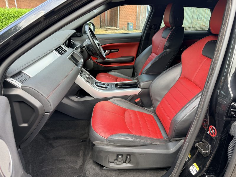 Land Rover Range Rover Evoque HSE Dynamic Auto 4WD 2017 — photo 25 of 53