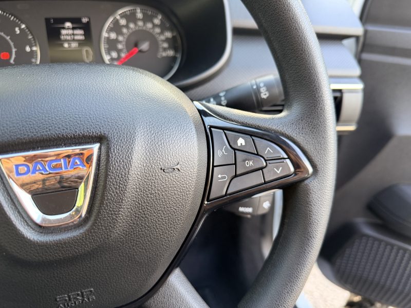Dacia Sandero 1.0 SCe Essential Euro 6 2021 — photo 16 of 60