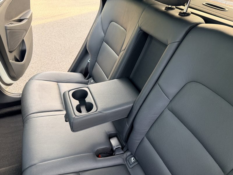 Hyundai Tucson Premium SE 2.0 CRDi Euro 6 (s/s) (136 ps) 2015 — photo 28 of 38