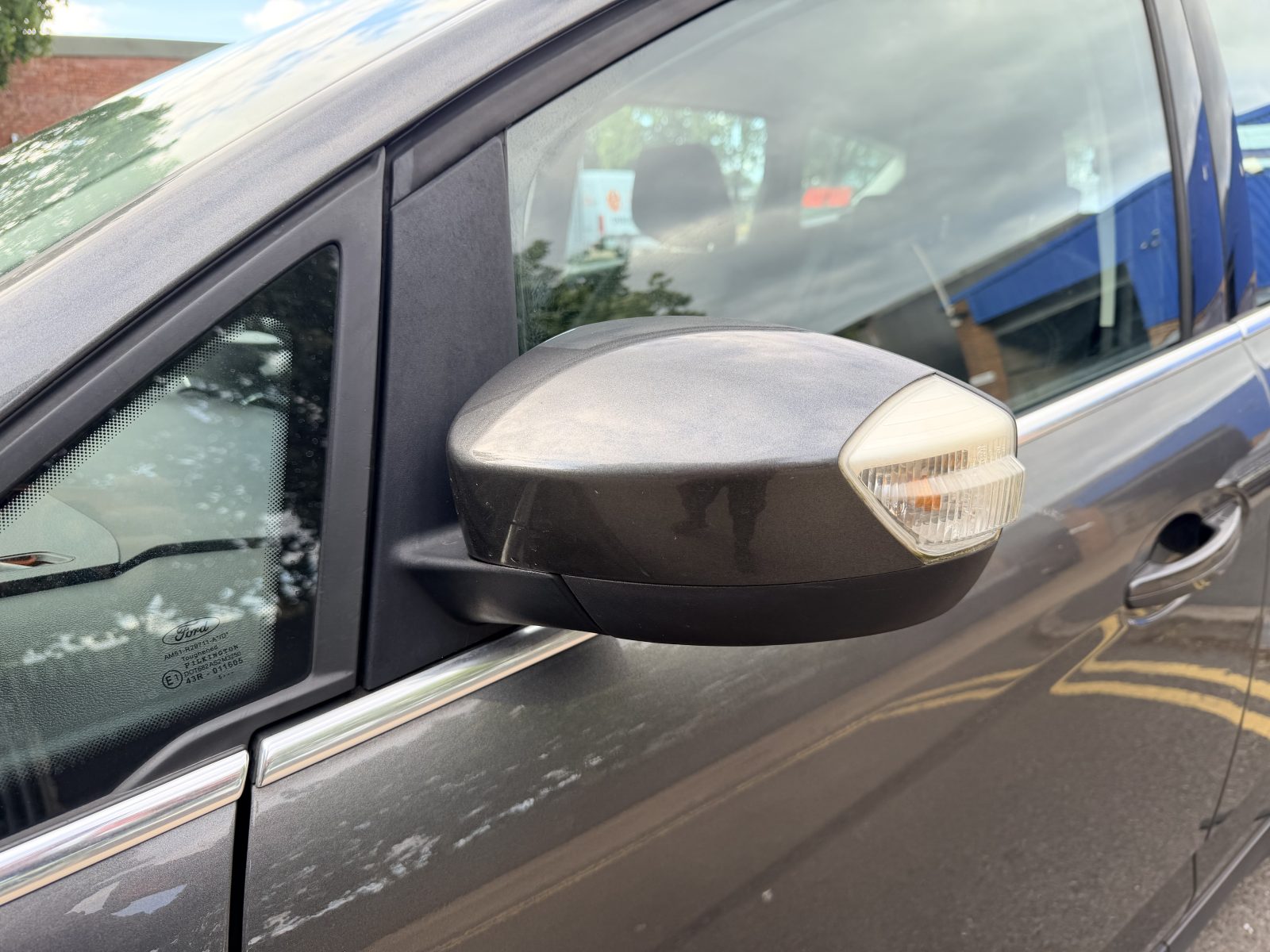 Ford C-Max Zetec TDCi 2016 — photo 56