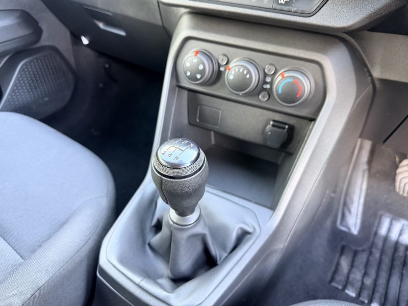 Dacia Sandero 1.0 SCe Essential Euro 6 2021 — photo 26 of 60
