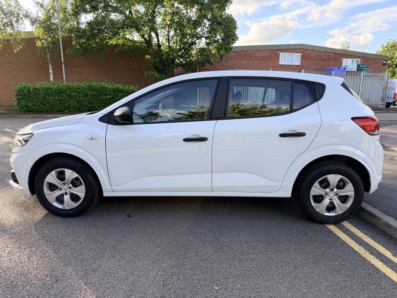 Dacia Sandero 1.0 SCe Essential Euro 6 2021 — photo 7 of 60