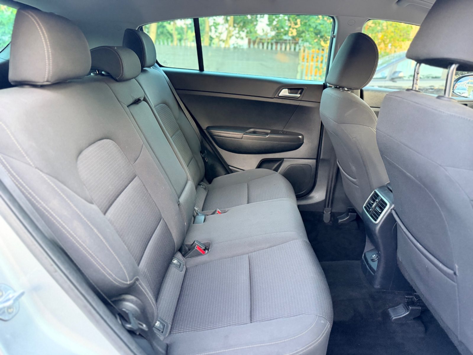 Kia Sportage 2018 — photo 49