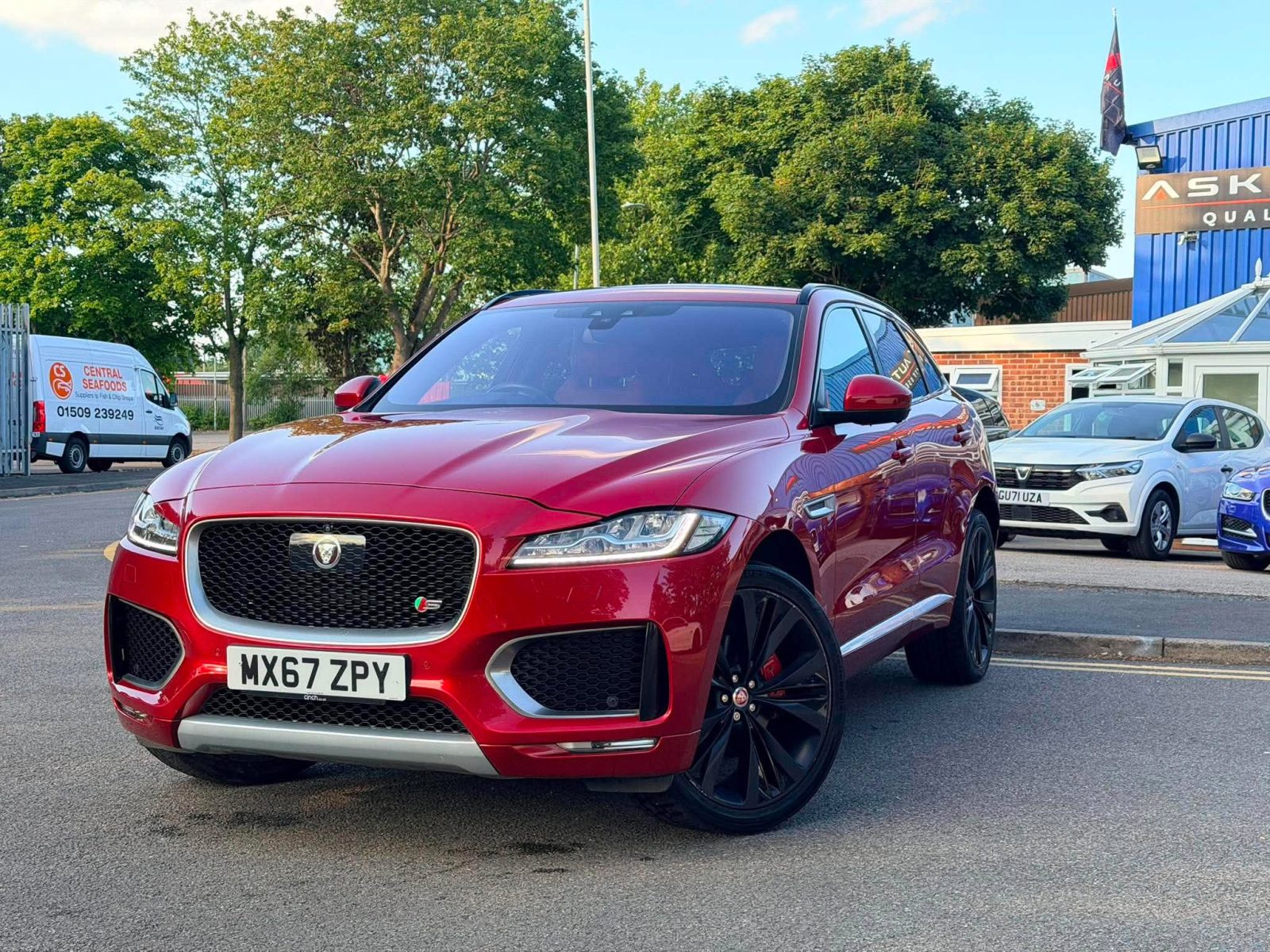 Jaguar F-PACE SUV 3.0 V6 S SUV Petrol Auto AWD Euro 6 (s/s) (380 ps 2017