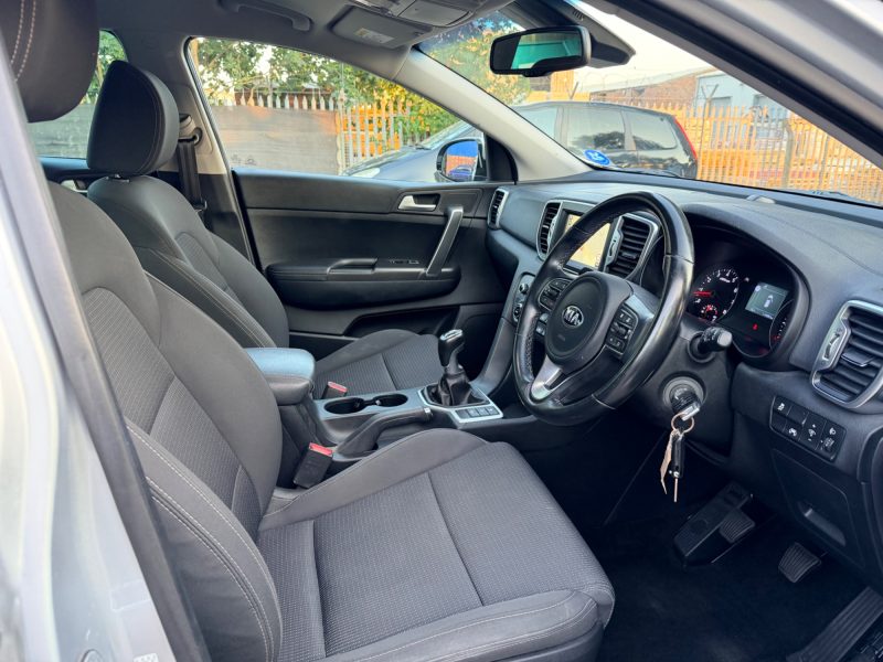 Kia Sportage 2 1.6 GDi 2 Euro 6 (s/s) (130 bhp) 2018 — photo 13 of 93