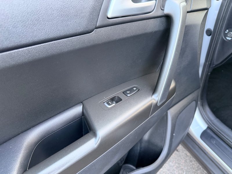 Kia Sportage 2 1.6 GDi 2 Euro 6 (s/s) (130 bhp) 2018 — photo 61 of 93