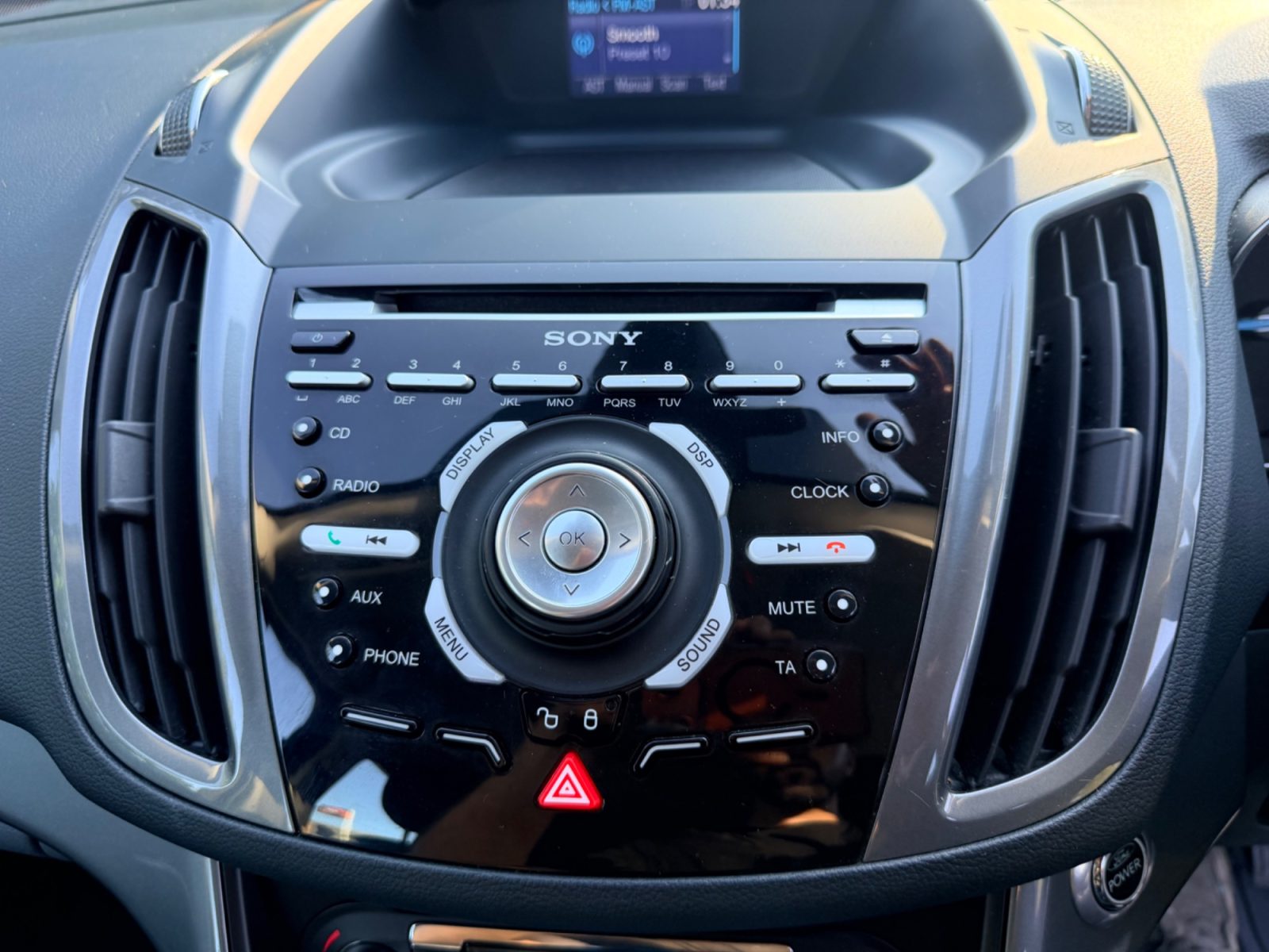Ford C-Max Titanium 2013 — photo 19