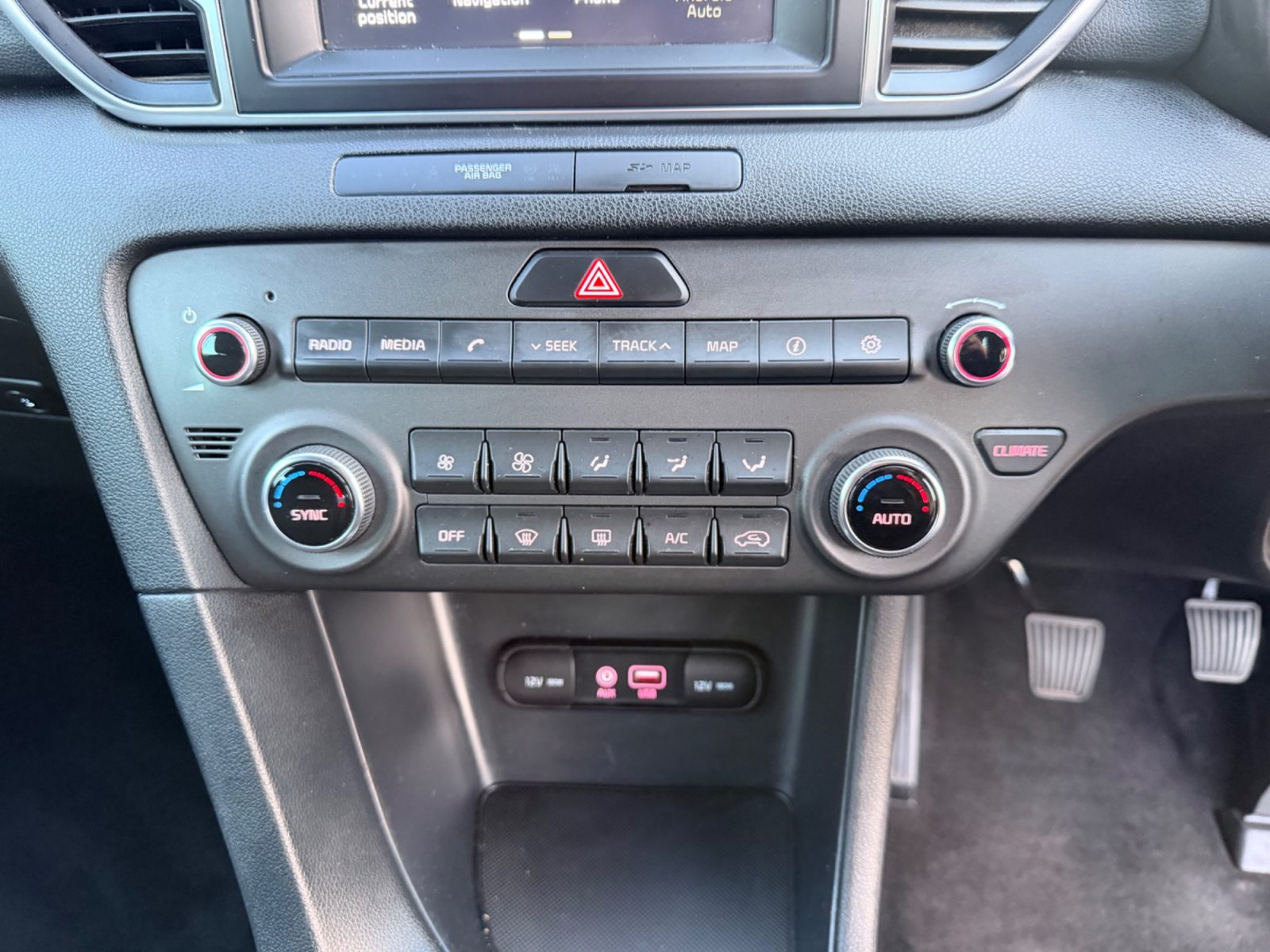 Kia Sportage 2018 — photo 29