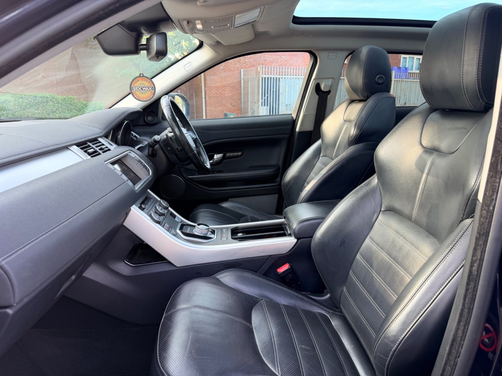 Land Rover Range Rover Evoque HSE Dynamic Lux Euro 6 2015 — photo 32