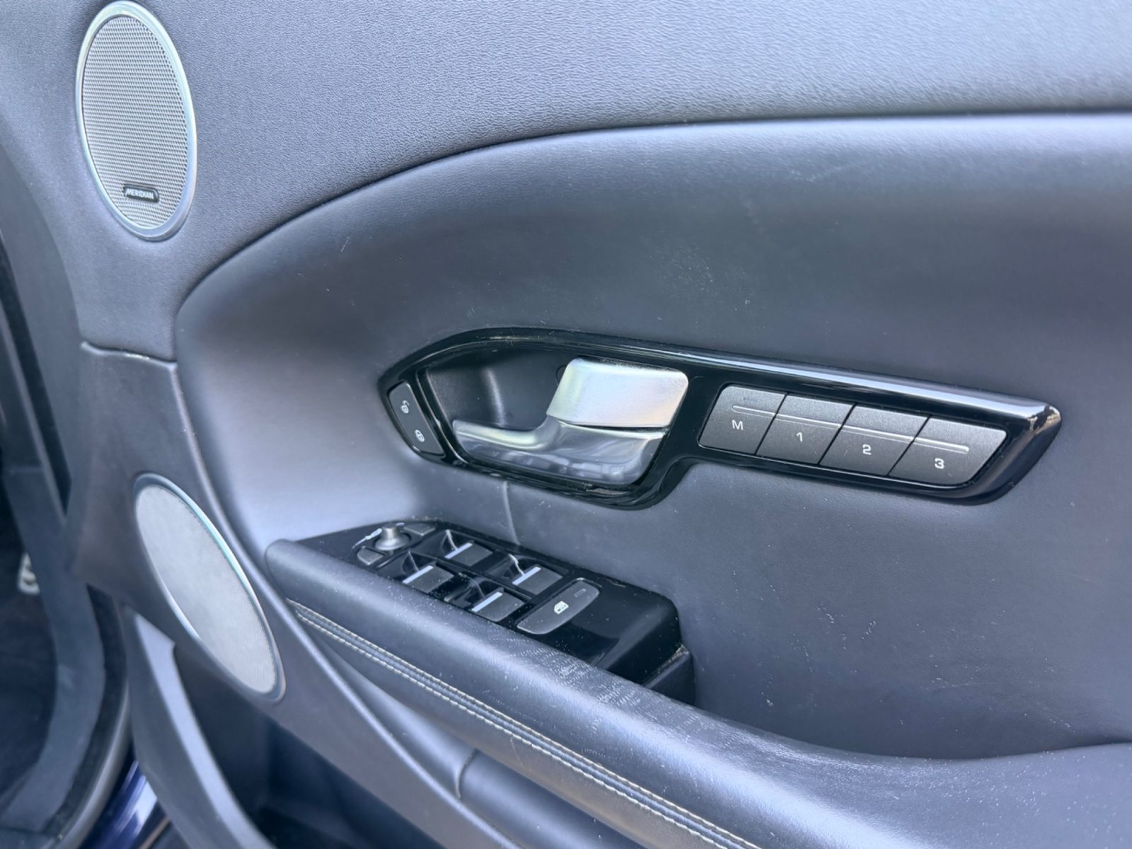 Land Rover Range Rover Evoque HSE Dynamic Lux Euro 6 2015 — photo 37