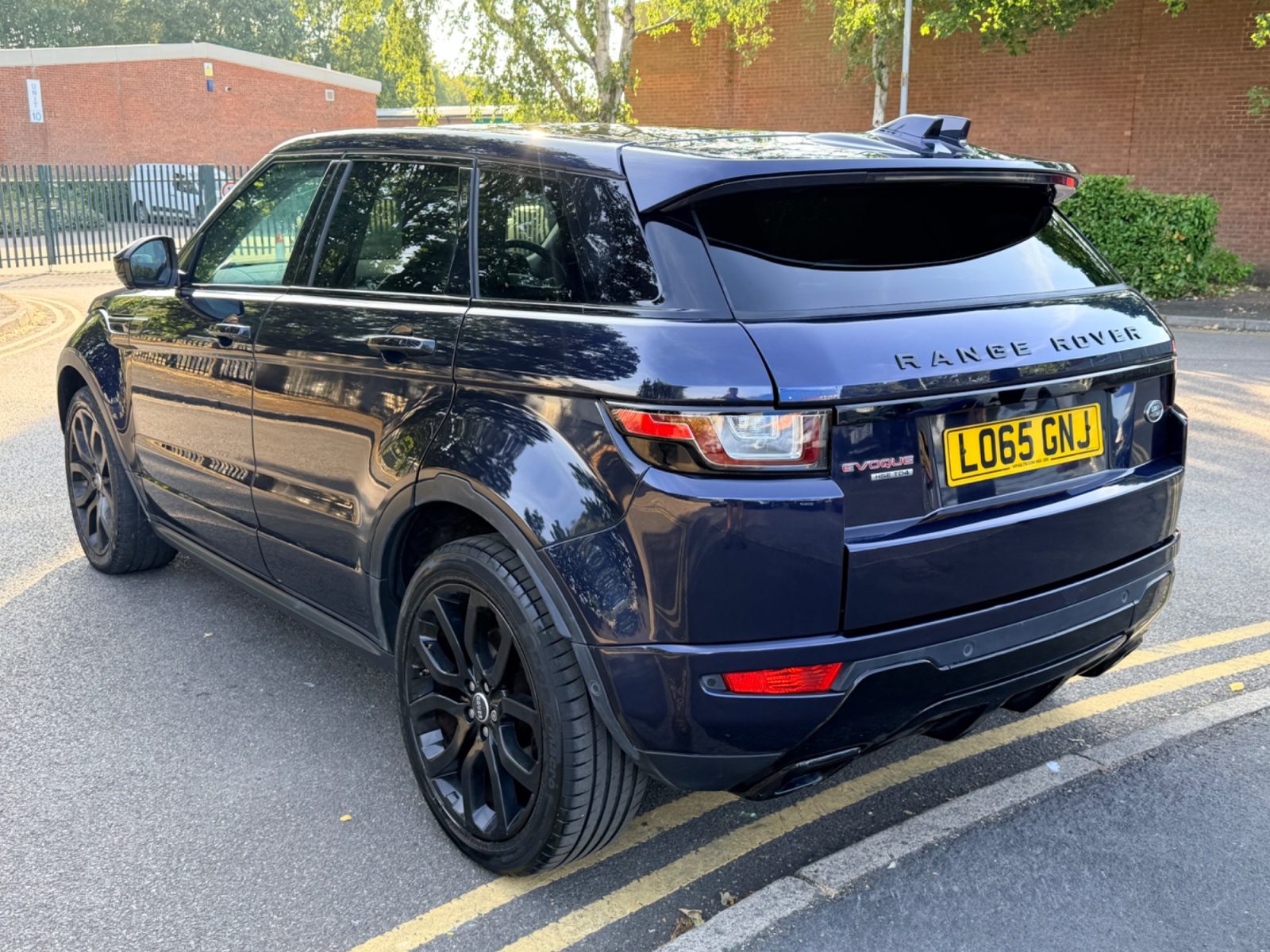 Land Rover Range Rover Evoque HSE Dynamic Lux Euro 6 2015 — photo 4
