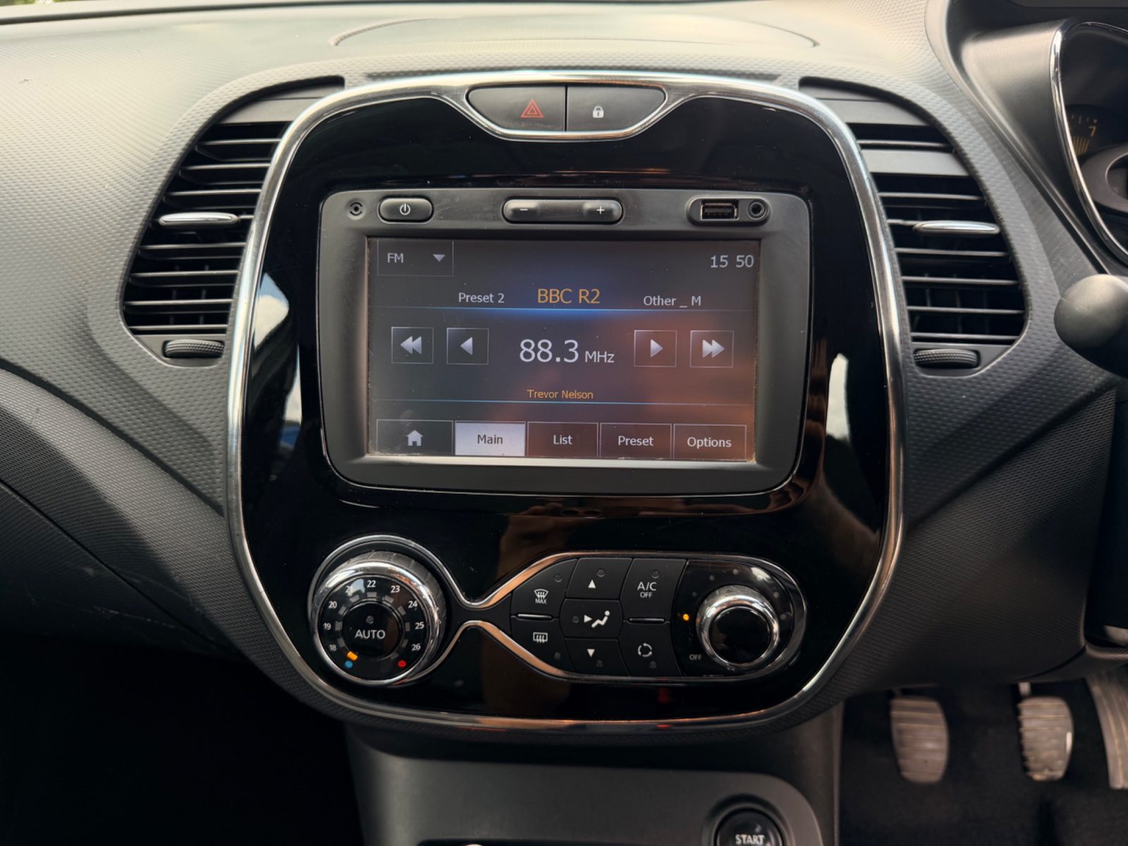 Renault Captur Dynamique Nav 0.9 TCe ENERGY Dynamique Nav Euro 6 2015 — photo 41