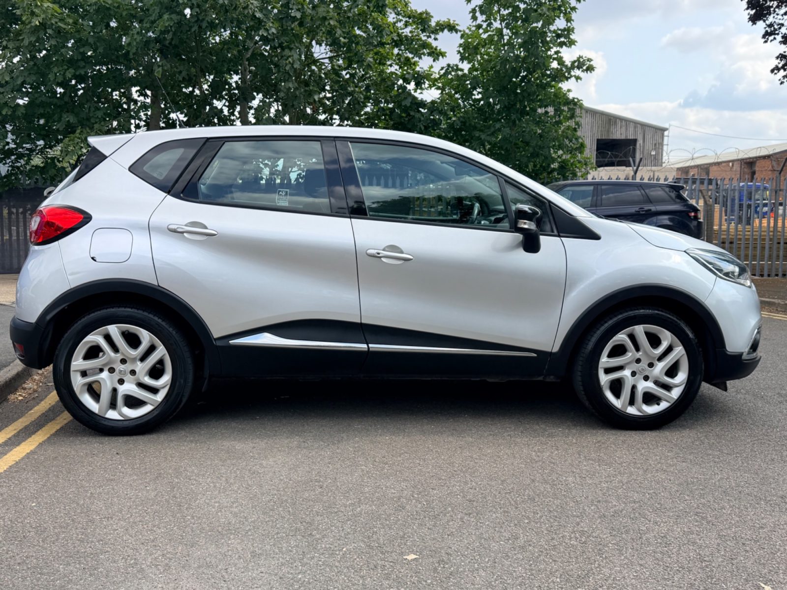 Renault Captur Dynamique Nav 0.9 TCe ENERGY Dynamique Nav Euro 6 2015 — photo 4