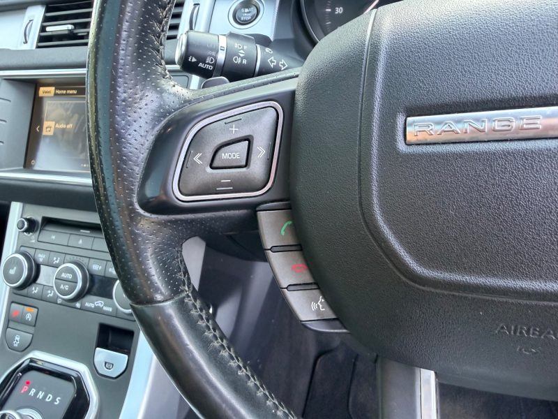 Land Rover Range Rover Evoque HSE Dynamic Lux Euro 6 - 4WD (s/s) (180PS) 2015 — photo 20 of 76