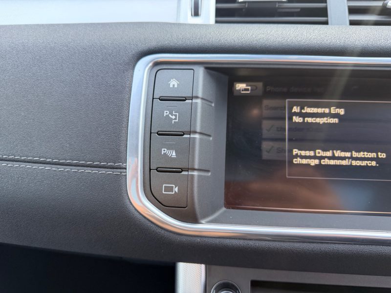 Land Rover Range Rover Evoque HSE Dynamic Lux Euro 6 - 4WD (s/s) (180PS) 2015 — photo 69 of 76
