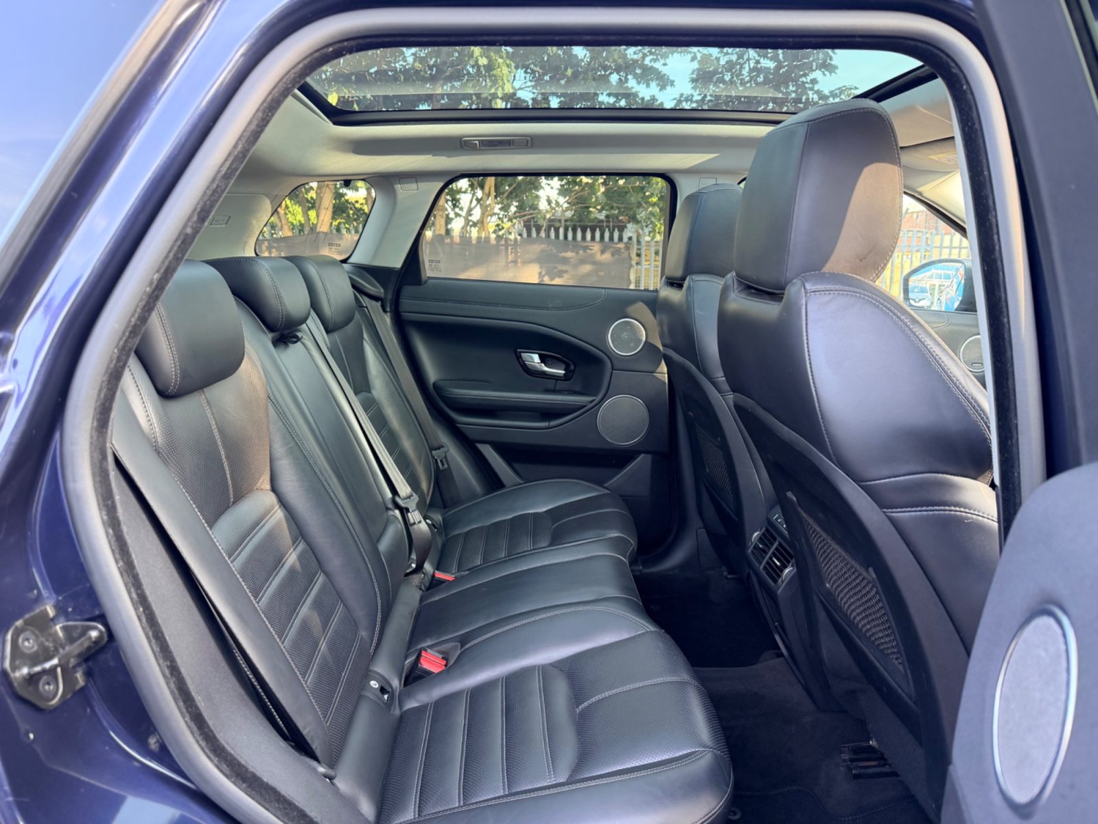 Land Rover Range Rover Evoque HSE Dynamic Lux Euro 6 2015 — photo 17