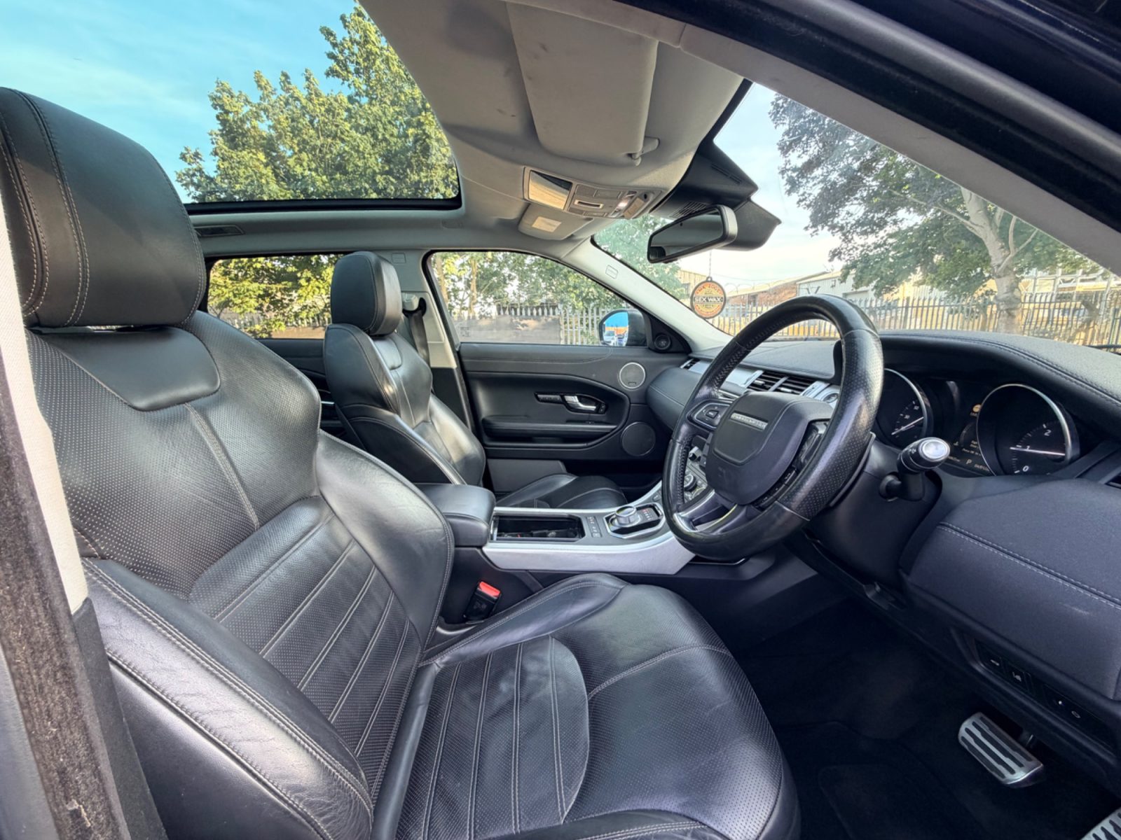 Land Rover Range Rover Evoque HSE Dynamic Lux Euro 6 2015 — photo 55