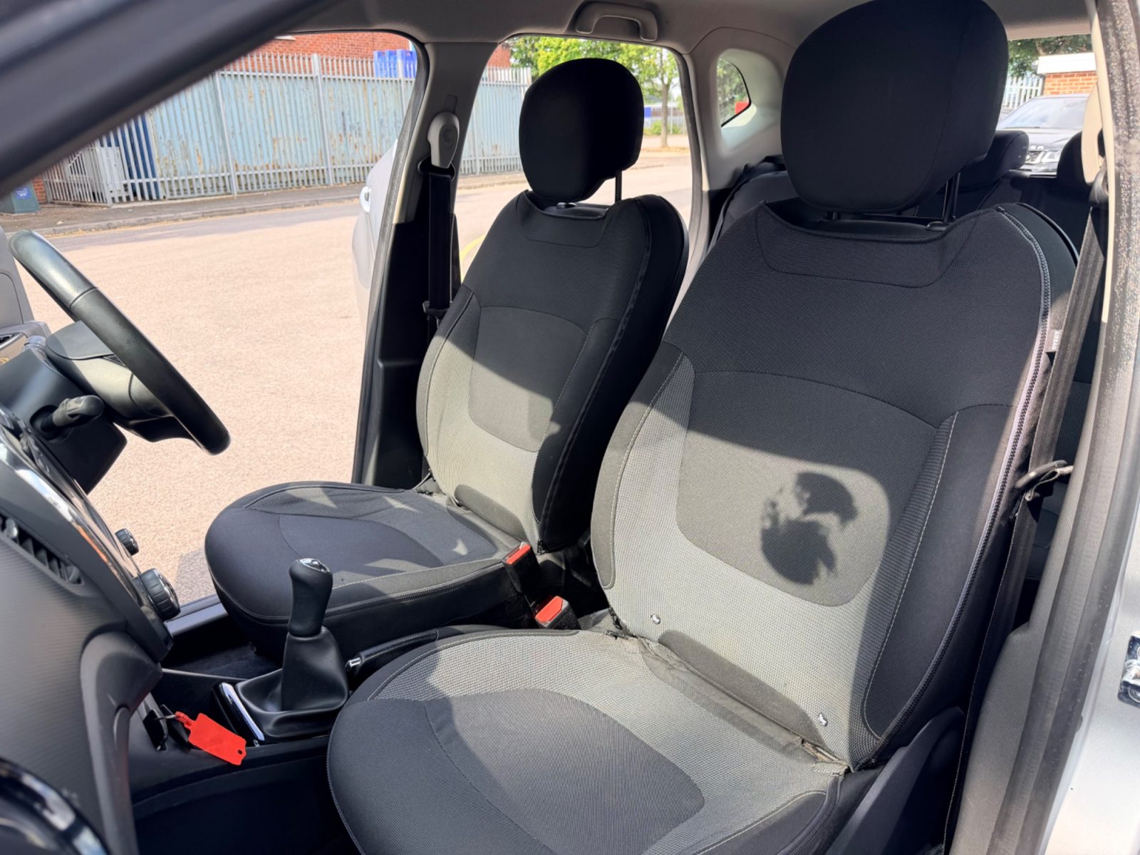 Renault Captur Dynamique Nav 0.9 TCe ENERGY Dynamique Nav Euro 6 2015 — photo 36