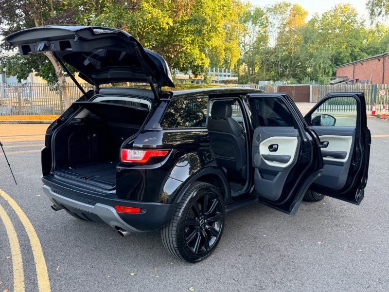 Land Rover Range Rover Evoque 2.0 TD4 SE Tech SUV 5dr Diesel Auto 4WD Euro 6 (s/s) (180 2016 — photo 80 of 105