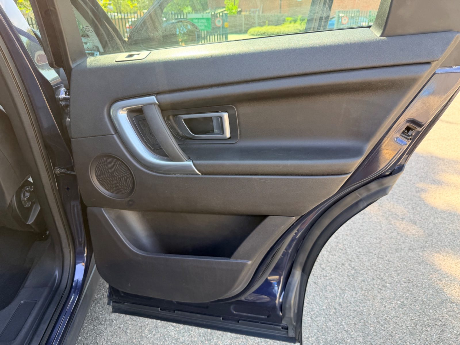 Land rover Discovery sport 2015 — photo 43