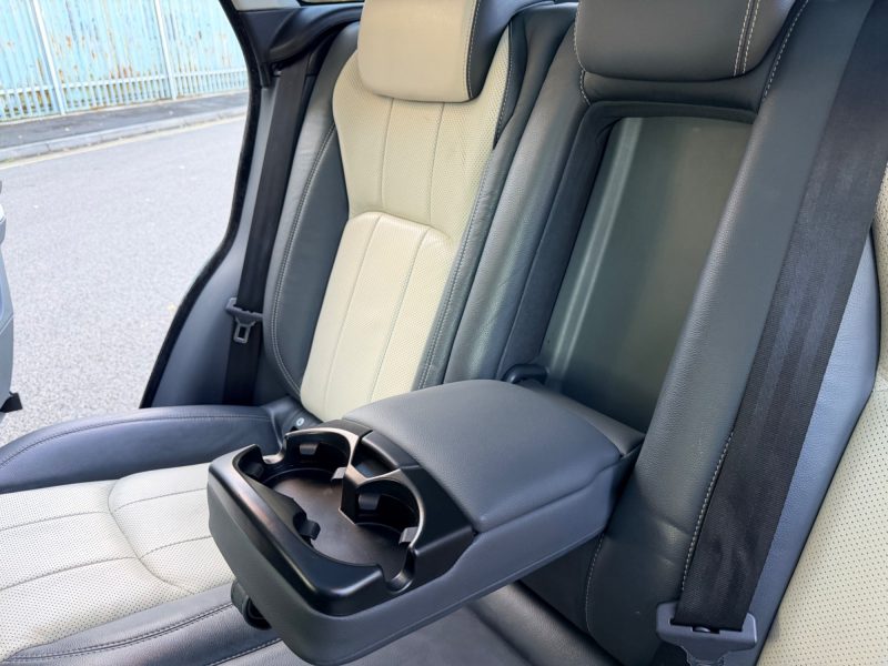 Land Rover Range Rover Evoque 2.0 TD4 SE Tech SUV 5dr Diesel Auto 4WD Euro 6 (s/s) (180 2016 — photo 63 of 105