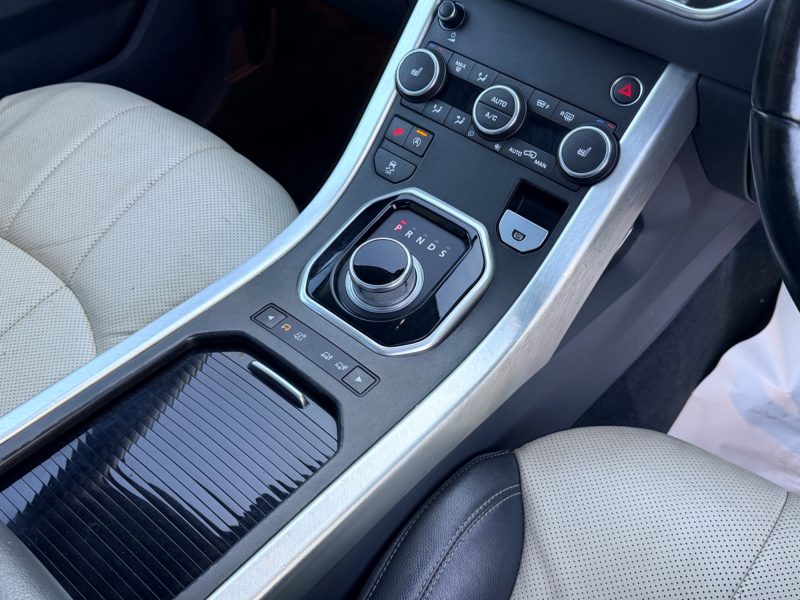 Land Rover Range Rover Evoque 2.0 TD4 SE Tech SUV 5dr Diesel Auto 4WD Euro 6 (s/s) (180 2016 — photo 32 of 105