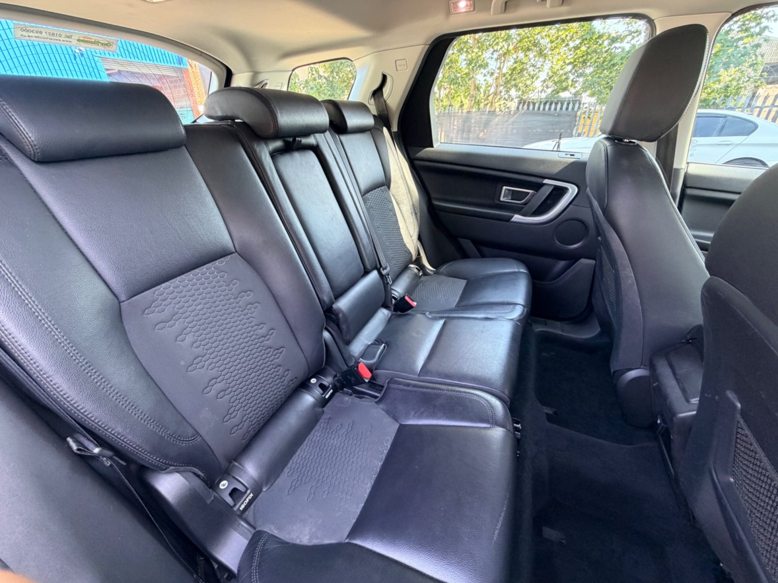 Land rover Discovery sport 2015 — photo 35