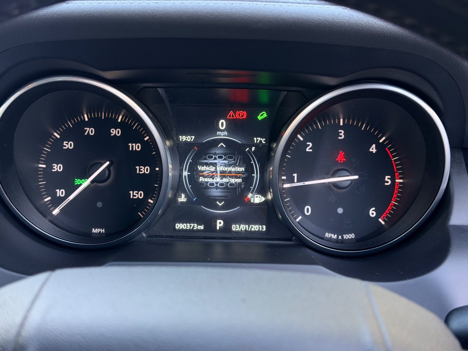 Land Rover Range Rover Evoque 2016 — photo 102