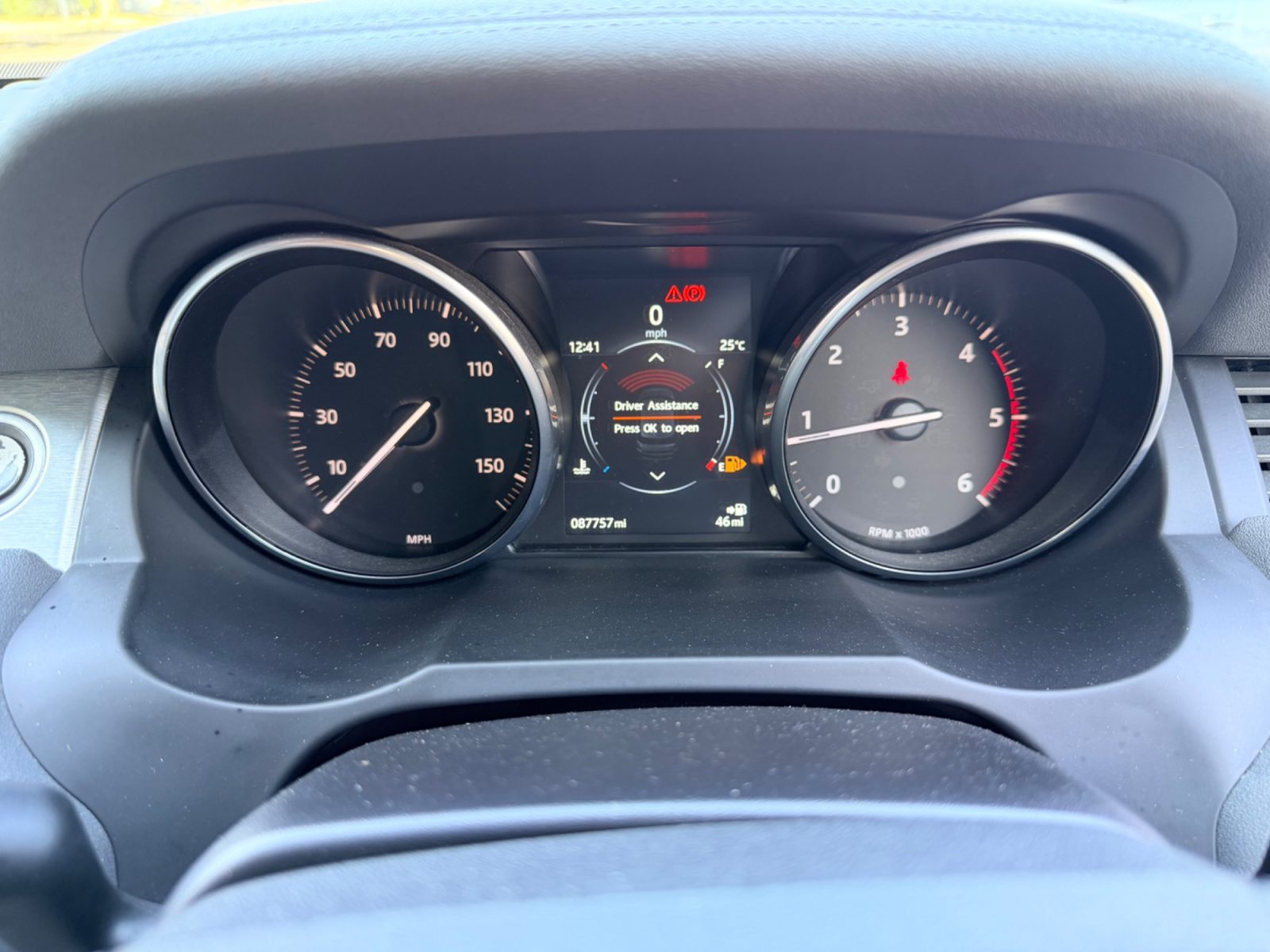 Land Rover — photo 24