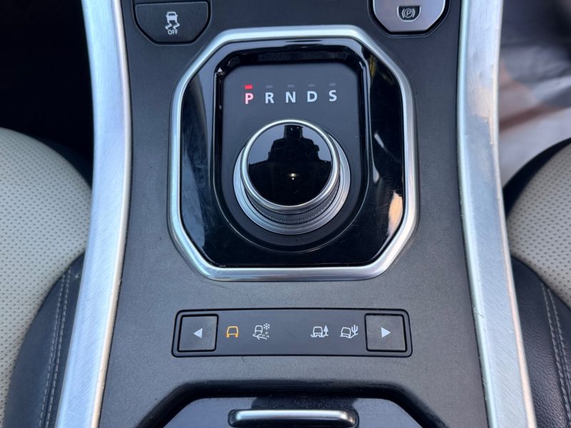 Land Rover Range Rover Evoque 2.0 TD4 SE Tech SUV 5dr Diesel Auto 4WD Euro 6 (s/s) (180 2016 — photo 34 of 105