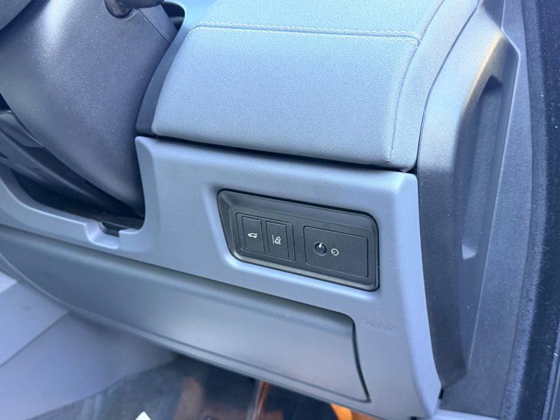 Land Rover Range Rover Evoque 2.0 TD4 SE Tech SUV 5dr Diesel Auto 4WD Euro 6 (s/s) (180 2016 — photo 30 of 105