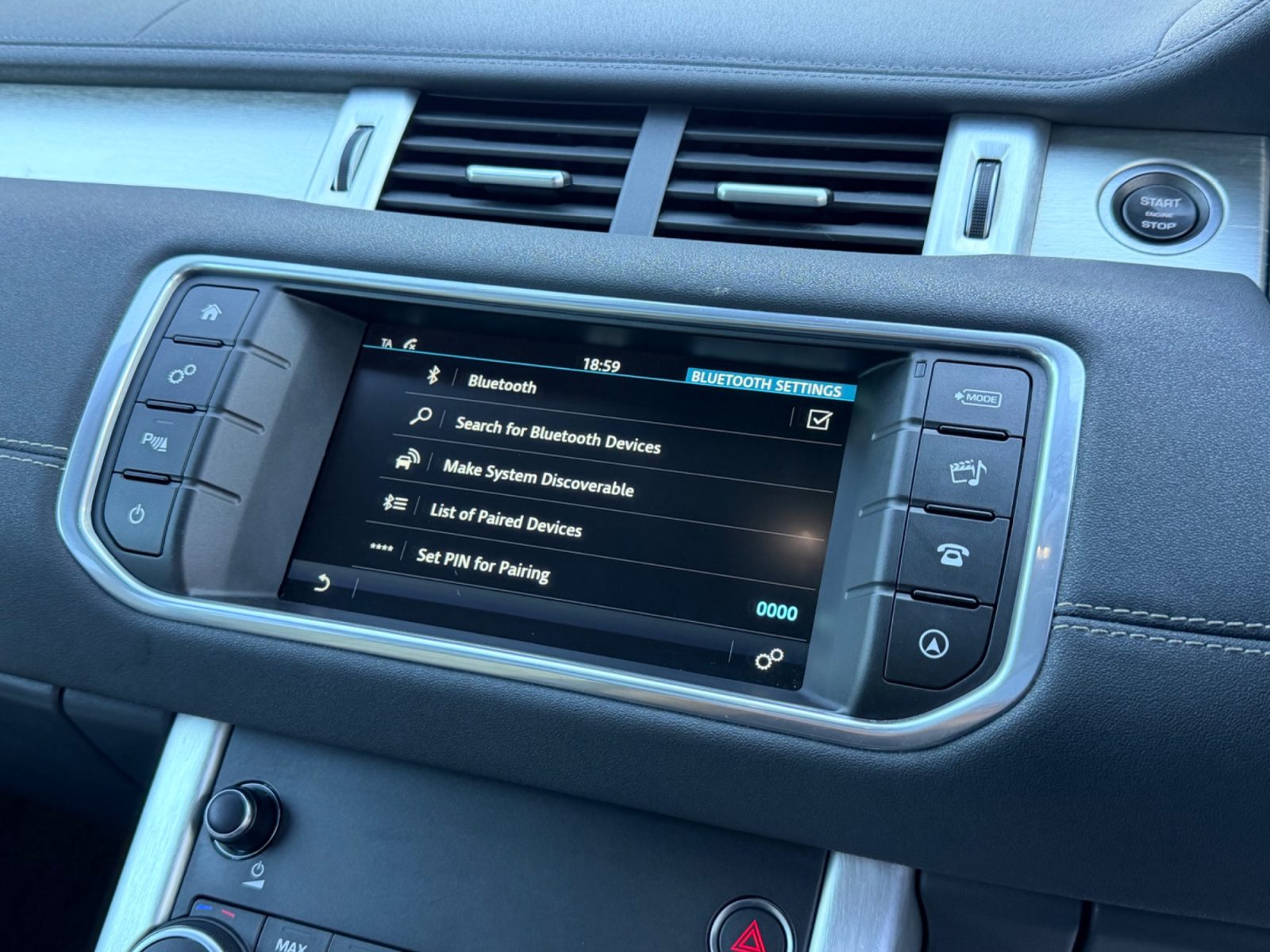 Land Rover Range Rover Evoque 2016 — photo 89