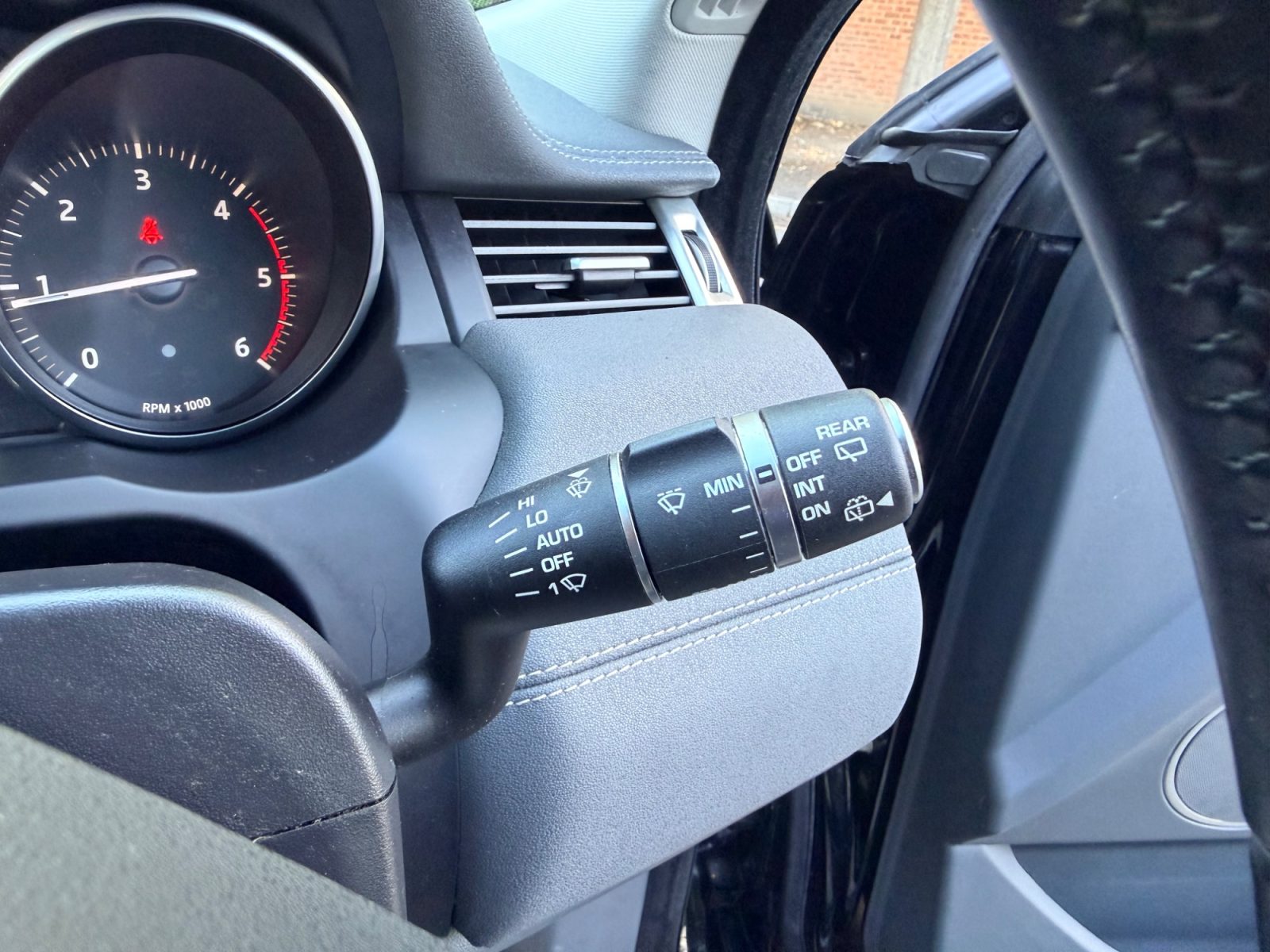 Land Rover Range Rover Evoque 2016 — photo 69